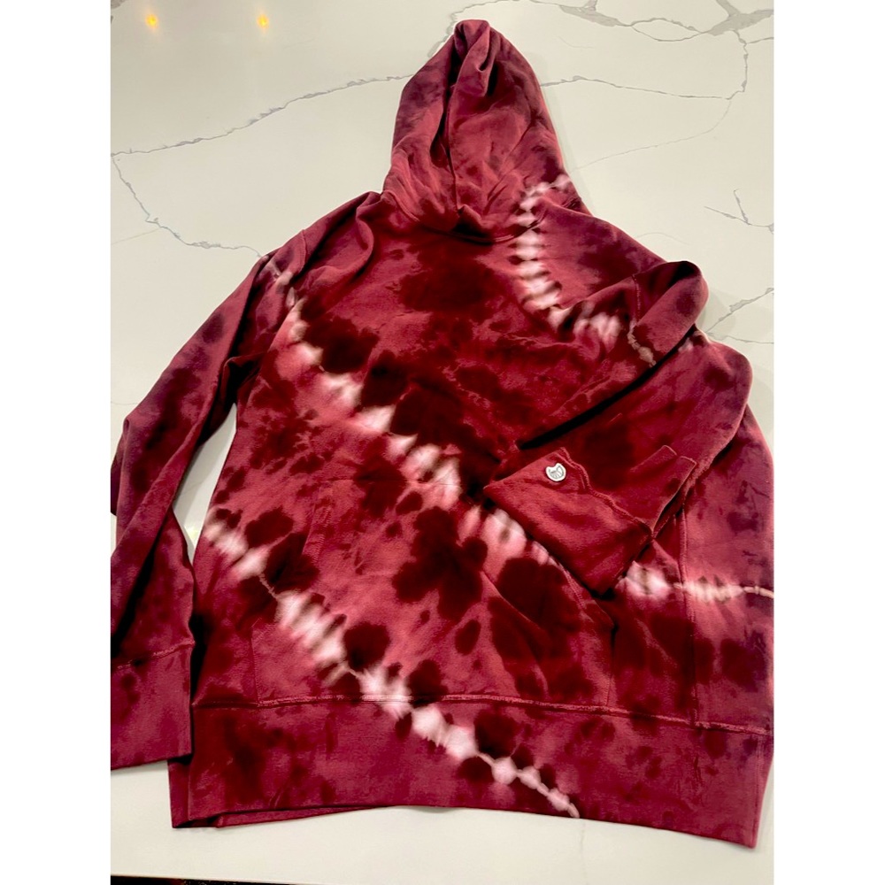 Todd Snyder x Champion Tie-Dye Sweatshirt.